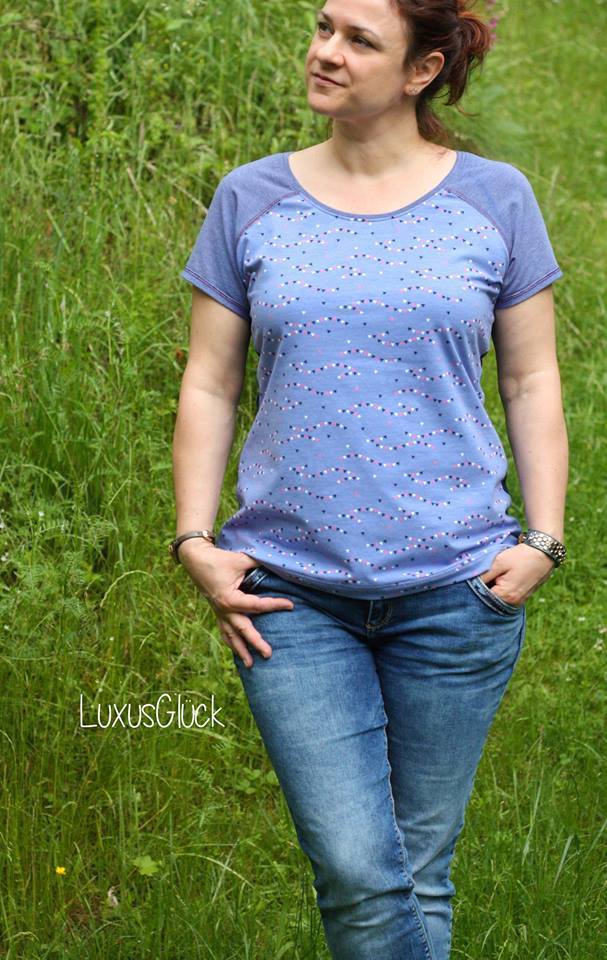 Designbeispiel: lillesol women No.19 Raglan-Kleid & Shirt