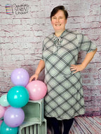 Designbeispiel: lillesol women No.69 Schluppenkleid & Shirt "Cinta"