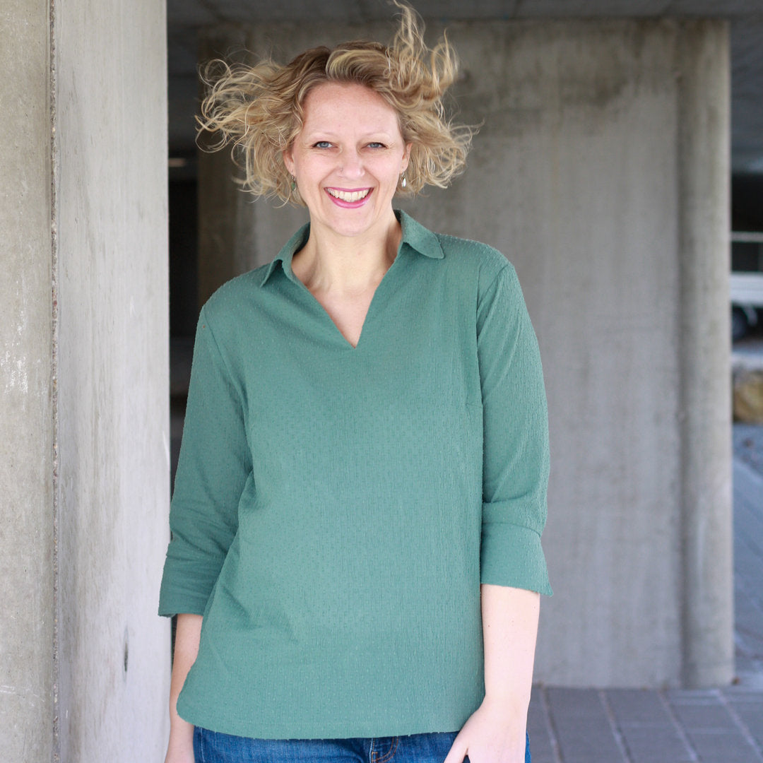 Designbeispiel: lillesol women No.70 Blusenshirt & Kleid "Kaia" mit Video-Nähanleitung