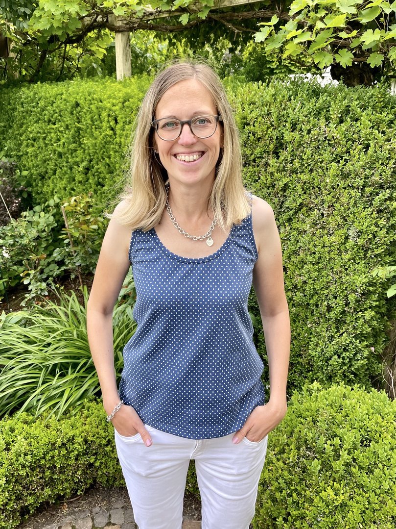Ebook / Schnittmuster lillesol women No.73 Basic Top *mit Video Nähanleitung*