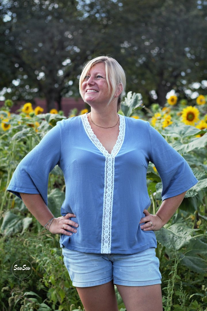 Designbeispiel: lillesol women No.74 Spitzenbluse "Valenciana"