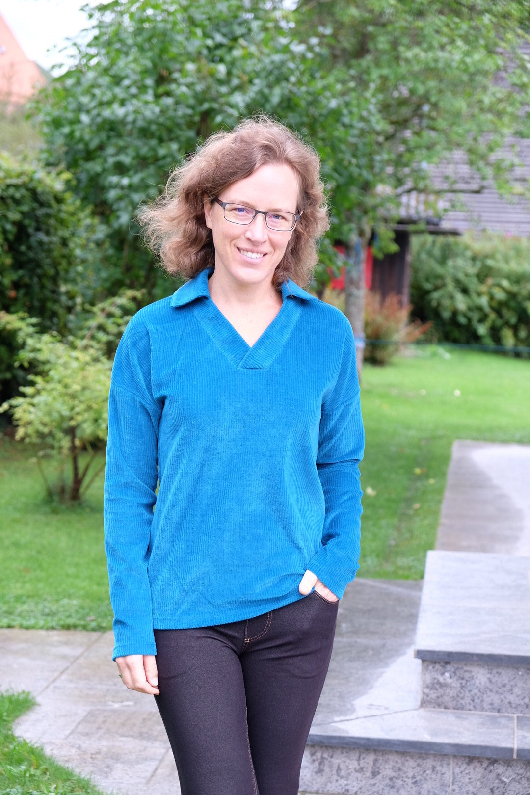Designbeispiel: lillesol women No.76 Pullover mit Kragen "Vinta"