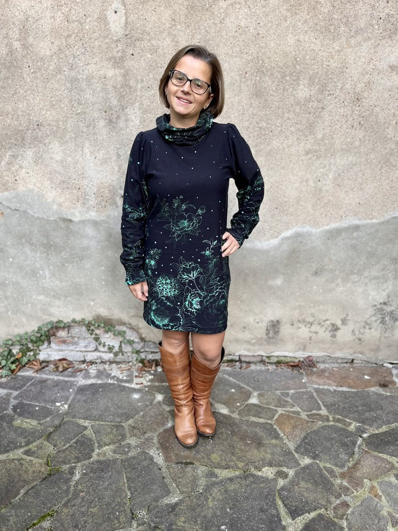 Designbeispiel: lillesol women No.77 Kleid & Pullover "Estela"
