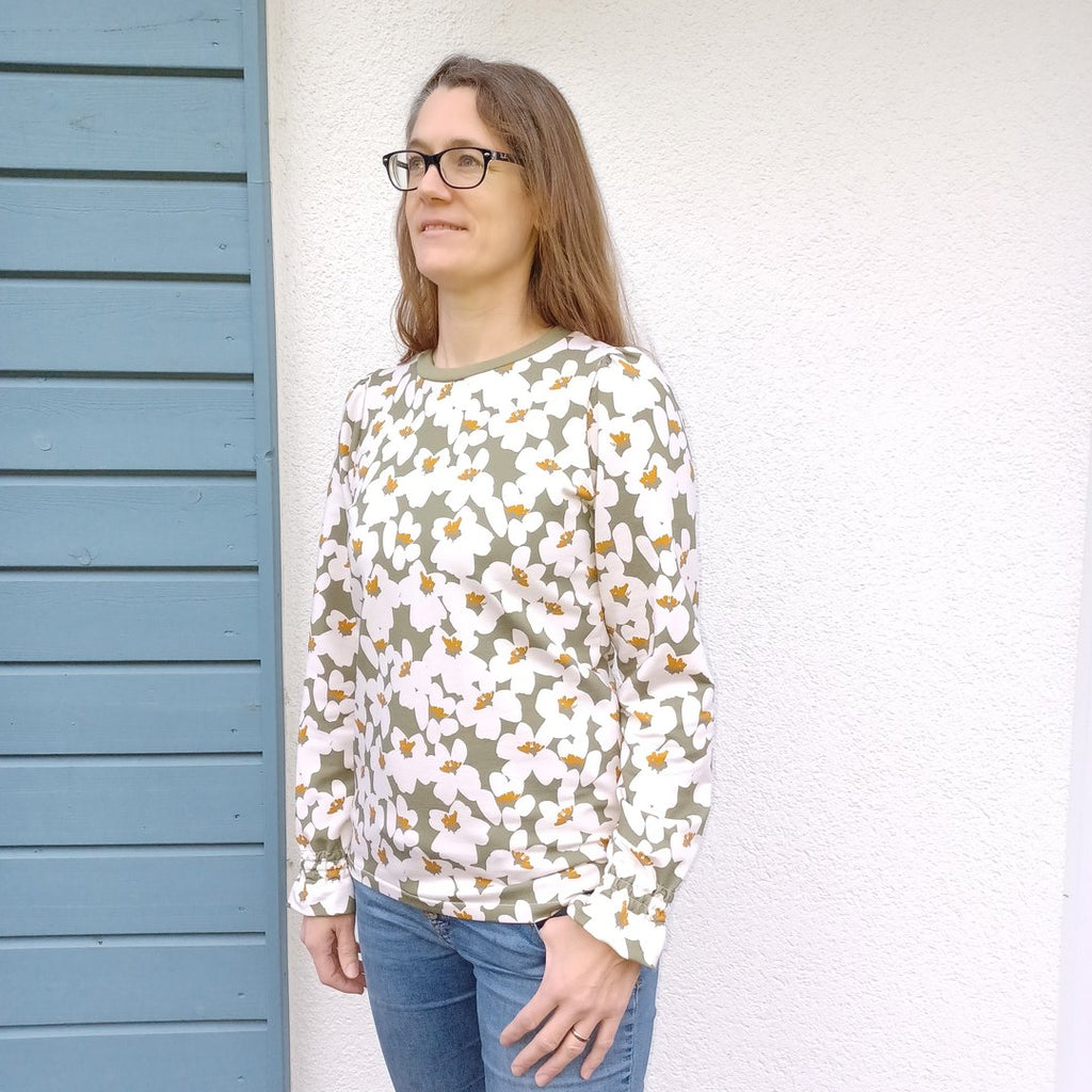 Designbeispiel: lillesol women No.77 Kleid & Pullover "Estela"