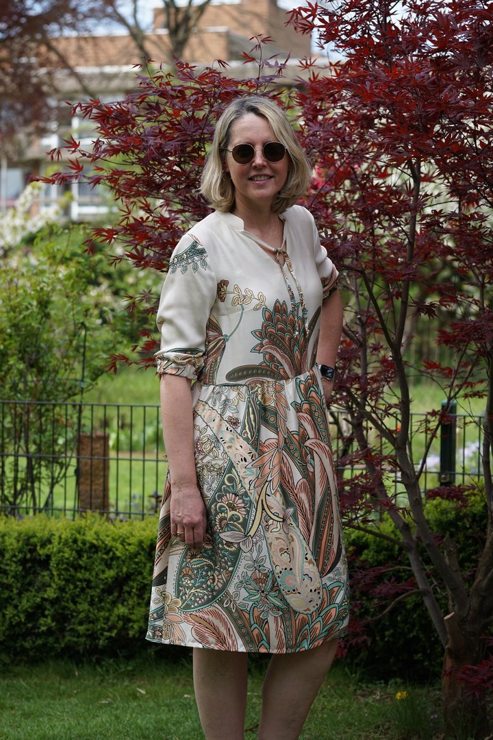 Designbeispiel: lillesol women No.80 Kleid "Altea"