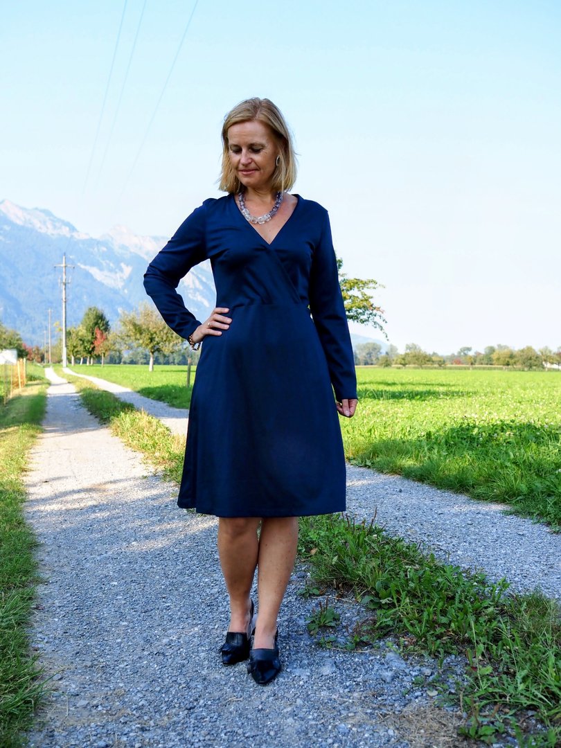 Designbeispiel: lillesol women No.83 Wickelkleid "Valina"