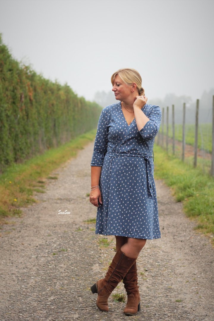 Designbeispiel: lillesol women No.83 Wickelkleid "Valina"