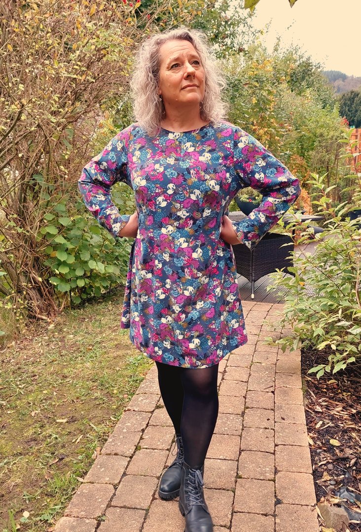 Ebook / Schnittmuster lillesol women No.92 A-Linien-Kleid "Alinia" mit Video-Nähanleitung*