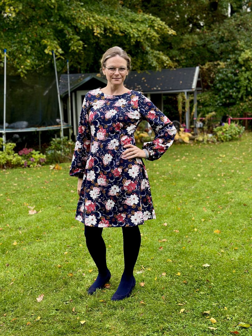 Designbeispiel: lillesol women No.92 A-Linien-Kleid "Alinia"