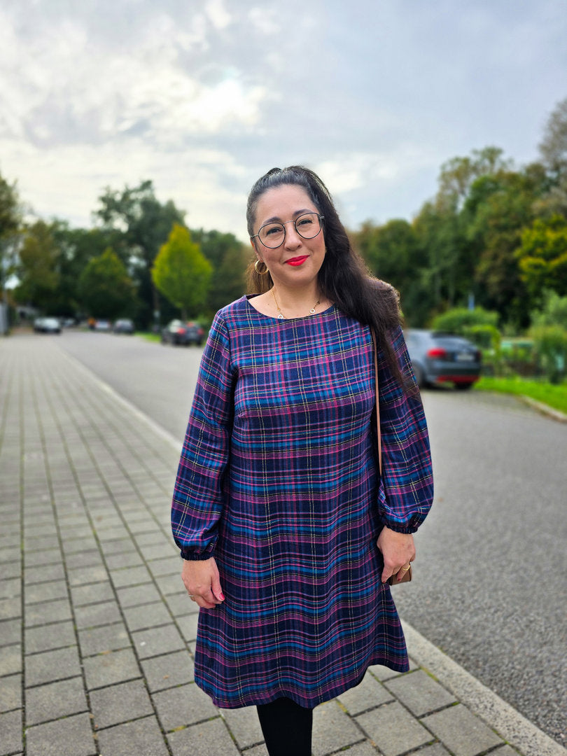Designbeispiel: lillesol women No.92 A-Linien-Kleid "Alinia" mit Video-Nähanleitung
