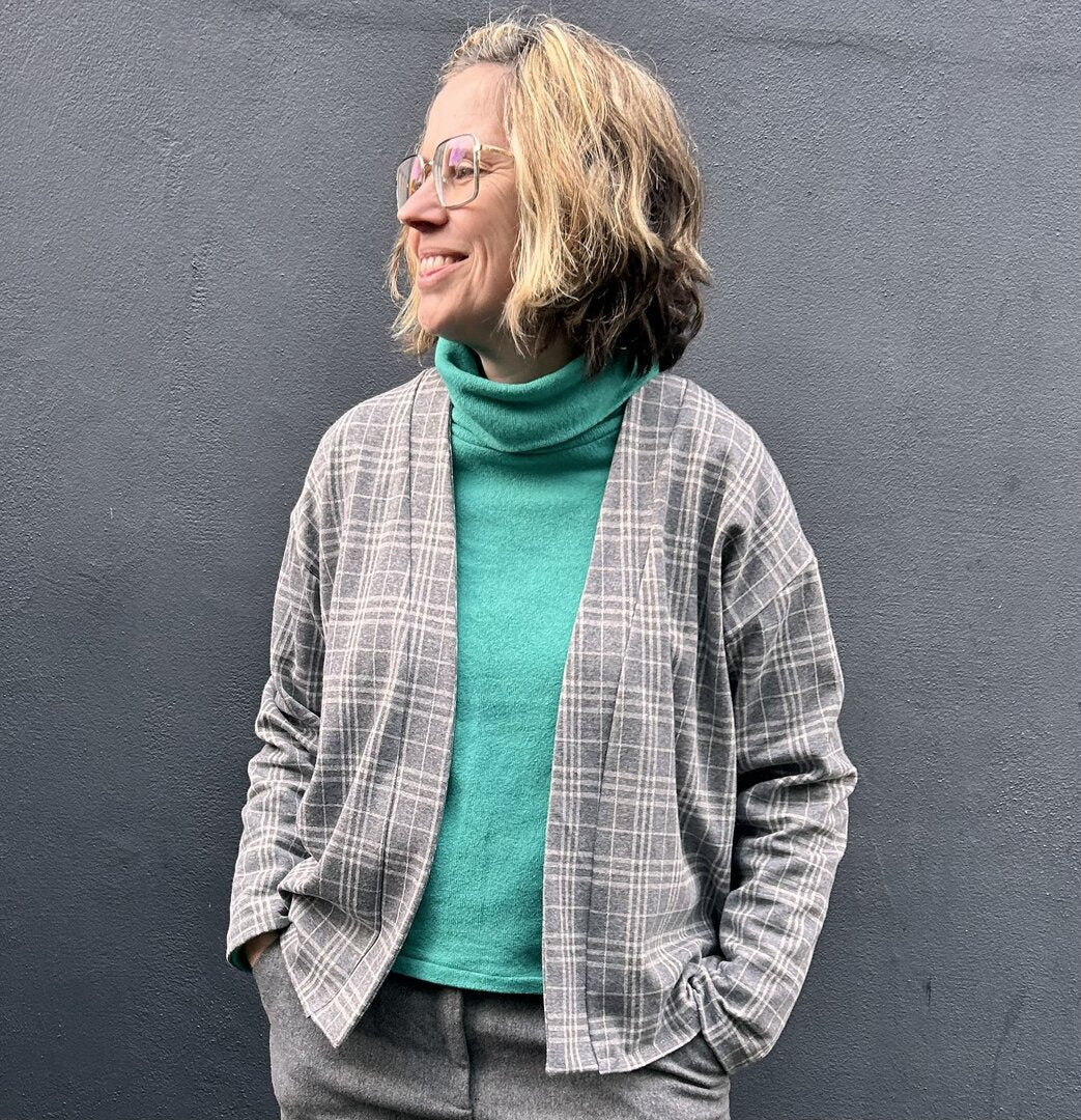 Designbeispiel: lillesol women No.93 Oversize Cardigan "Clea"