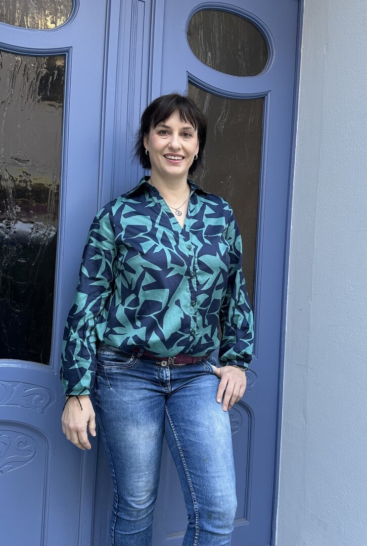 Designbeispiel: lillesol women No.94 Bluse "Brisa" mit Video-Nähanleitung