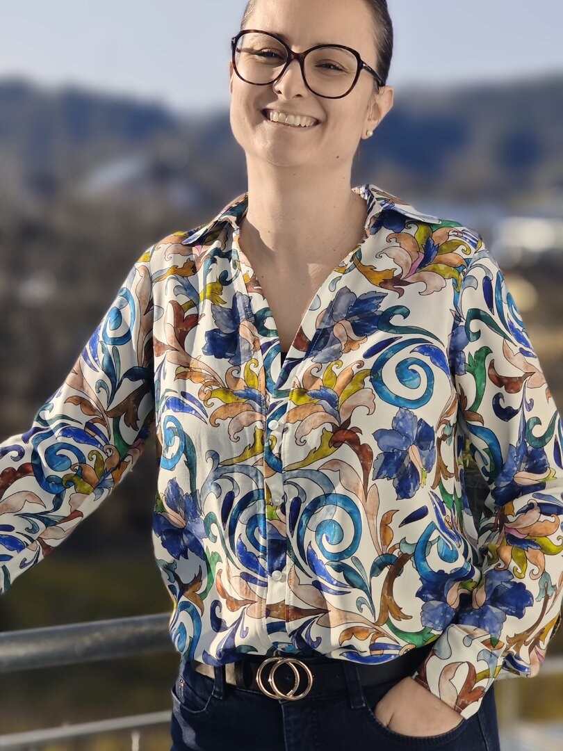 Designbeispiel: lillesol women No.94 Bluse "Brisa" mit Video-Nähanleitung