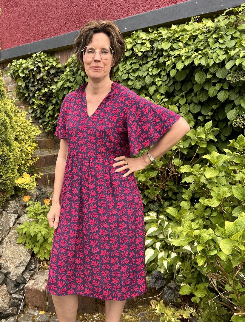 Designbeispiel: lillesol women No.96 Kleid "Vela"