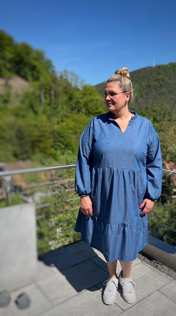 Designbeispiel: lillesol women No.96 Kleid "Vela"