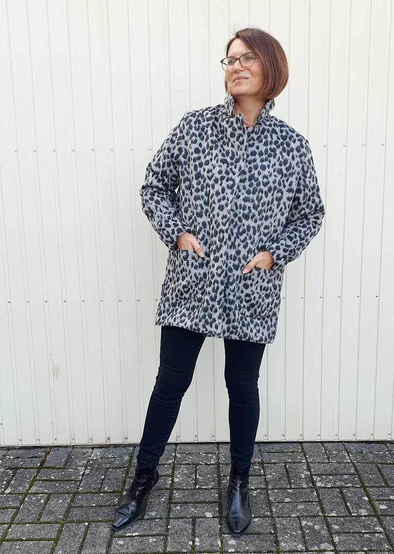 Designbeispiel: lillesol women No.98 Kurzmantel "Tavia"