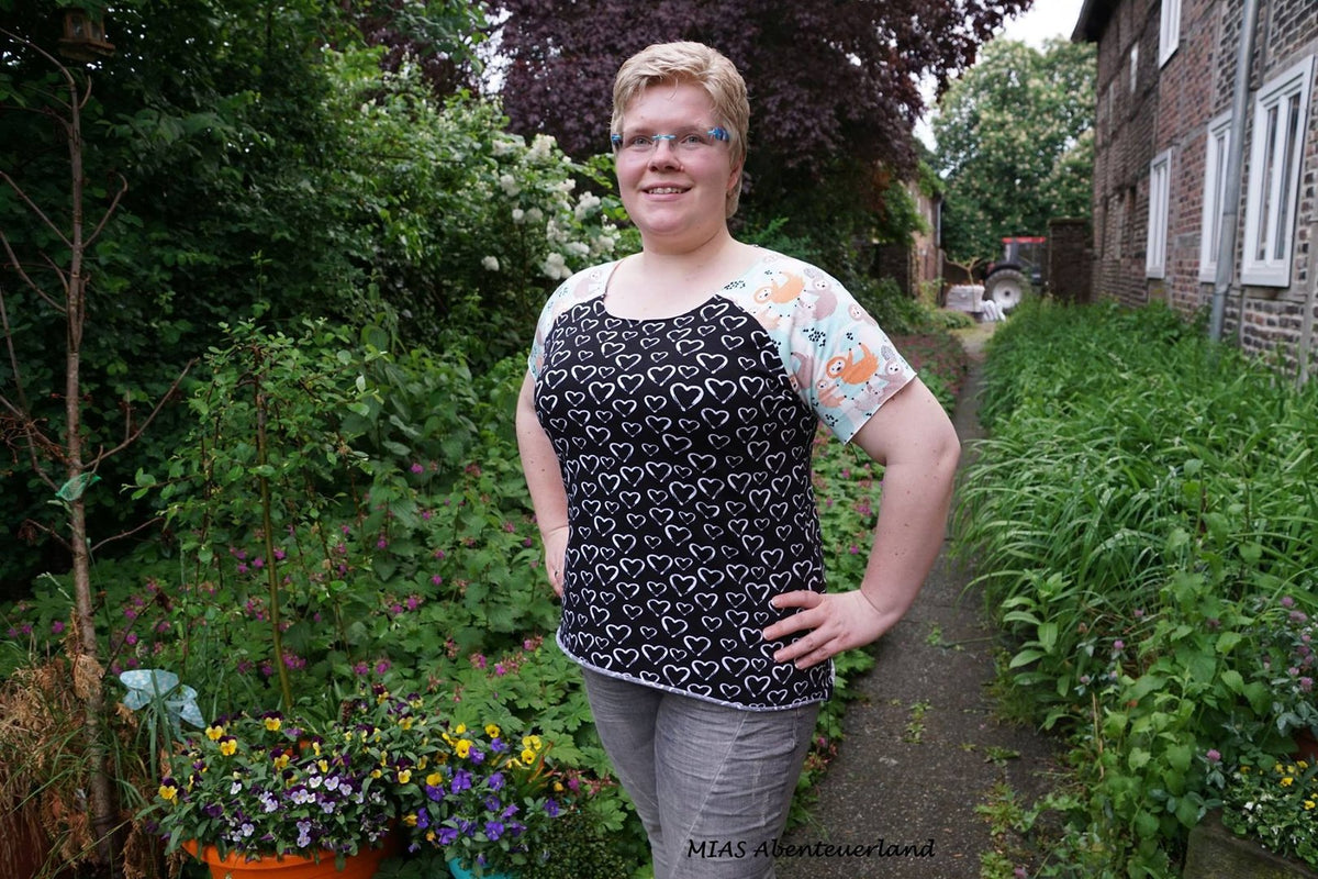 Designbeispiel: lillesol women No.19 Raglan-Kleid & Shirt