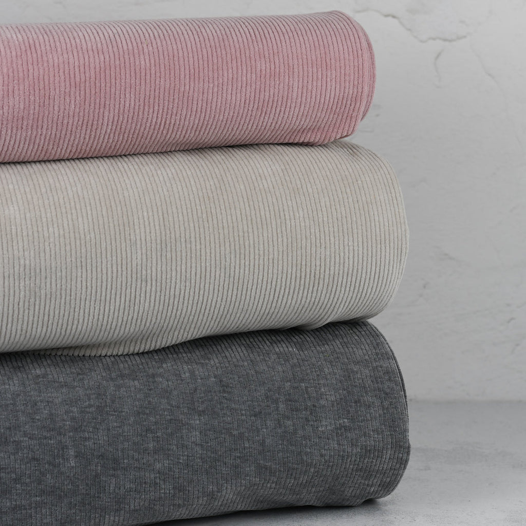 Cord Jersey - elastisch mit klassischer Rillenstruktur - altrosa