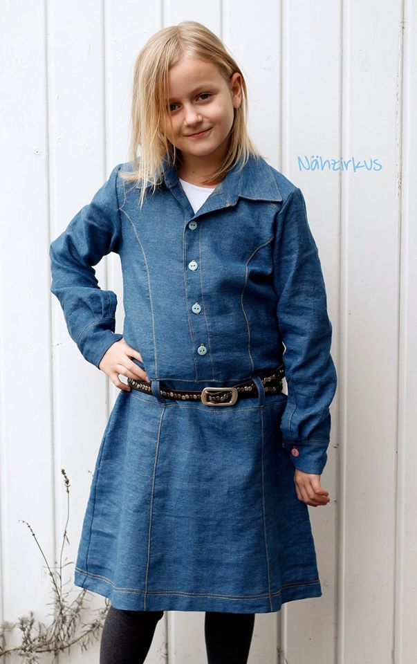 Designbeispiel: lillesol stars No.15 Jeanskleid